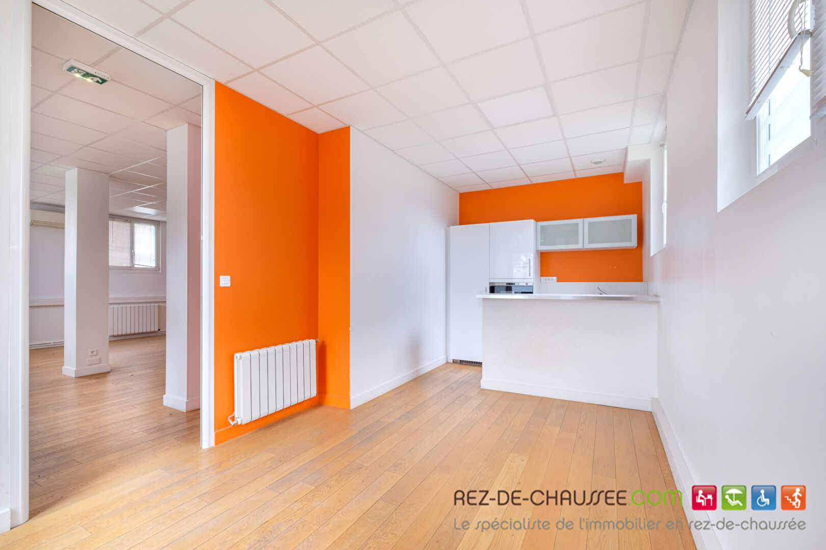 Ecully - bureaux de 268 m² à la location à Ecully — photo 4