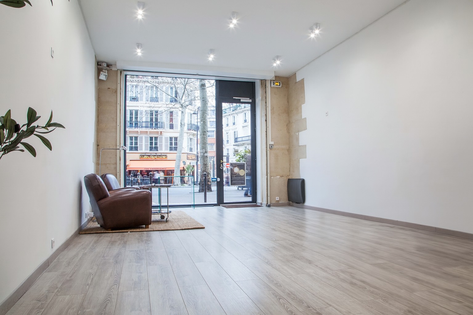 Superbe local commercial à Paris 03 — photo 1