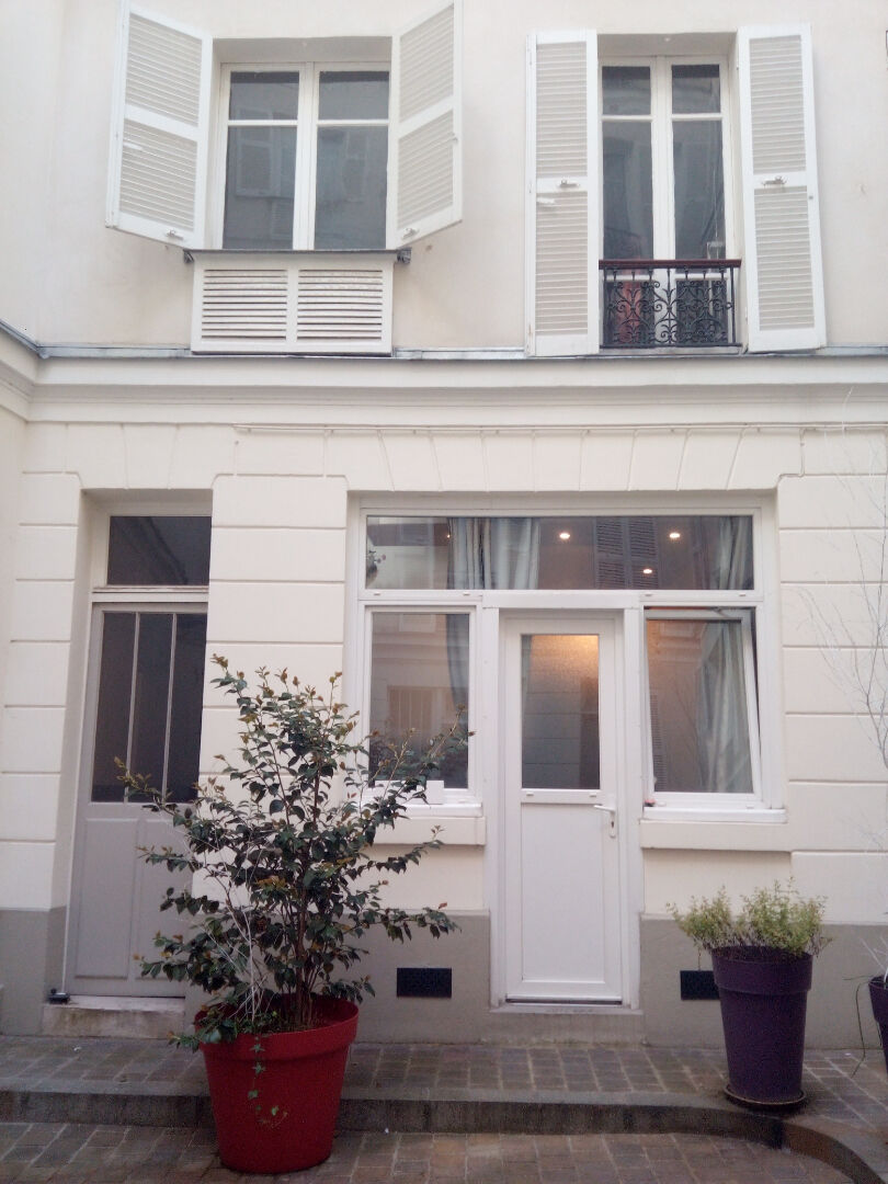 Bastille charmant bureau pour profession liberale sur cour à Paris 04 — photo 2