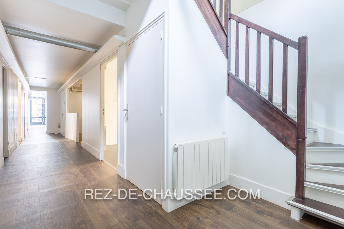 Bureaux rdc + 1er etage rue de vanves à Boulogne billancourt — photo 9