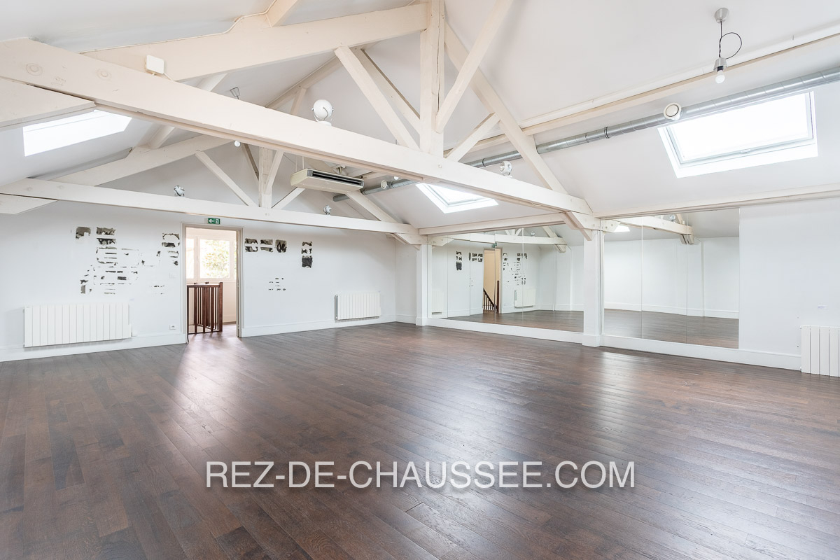 Immeuble 2 niveaux rue de vanves à Boulogne billancourt — photo 1