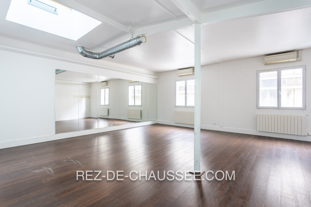 Immeuble 2 niveaux rue de vanves à Boulogne billancourt — photo 2
