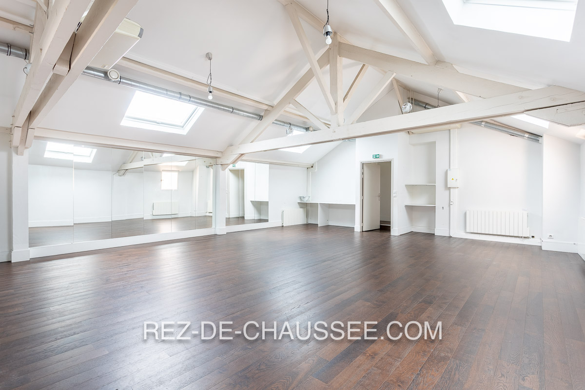 Immeuble 2 niveaux rue de vanves à Boulogne billancourt — photo 6