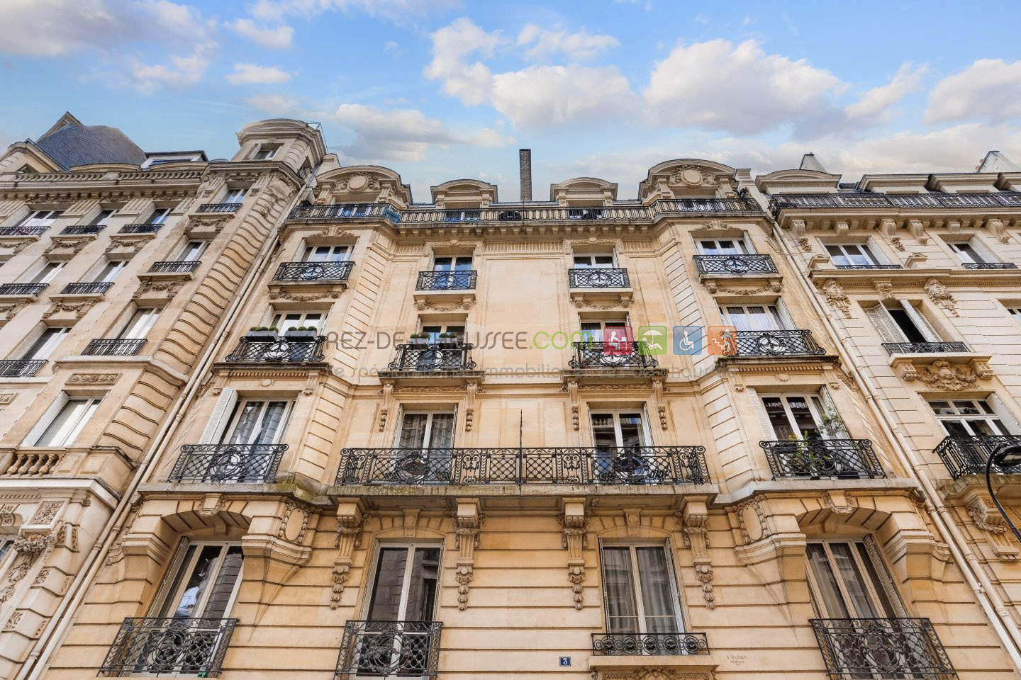 Bel espace de bureaux proche mairie 16e a louer en bail professionnel à Paris 16 — photo 10