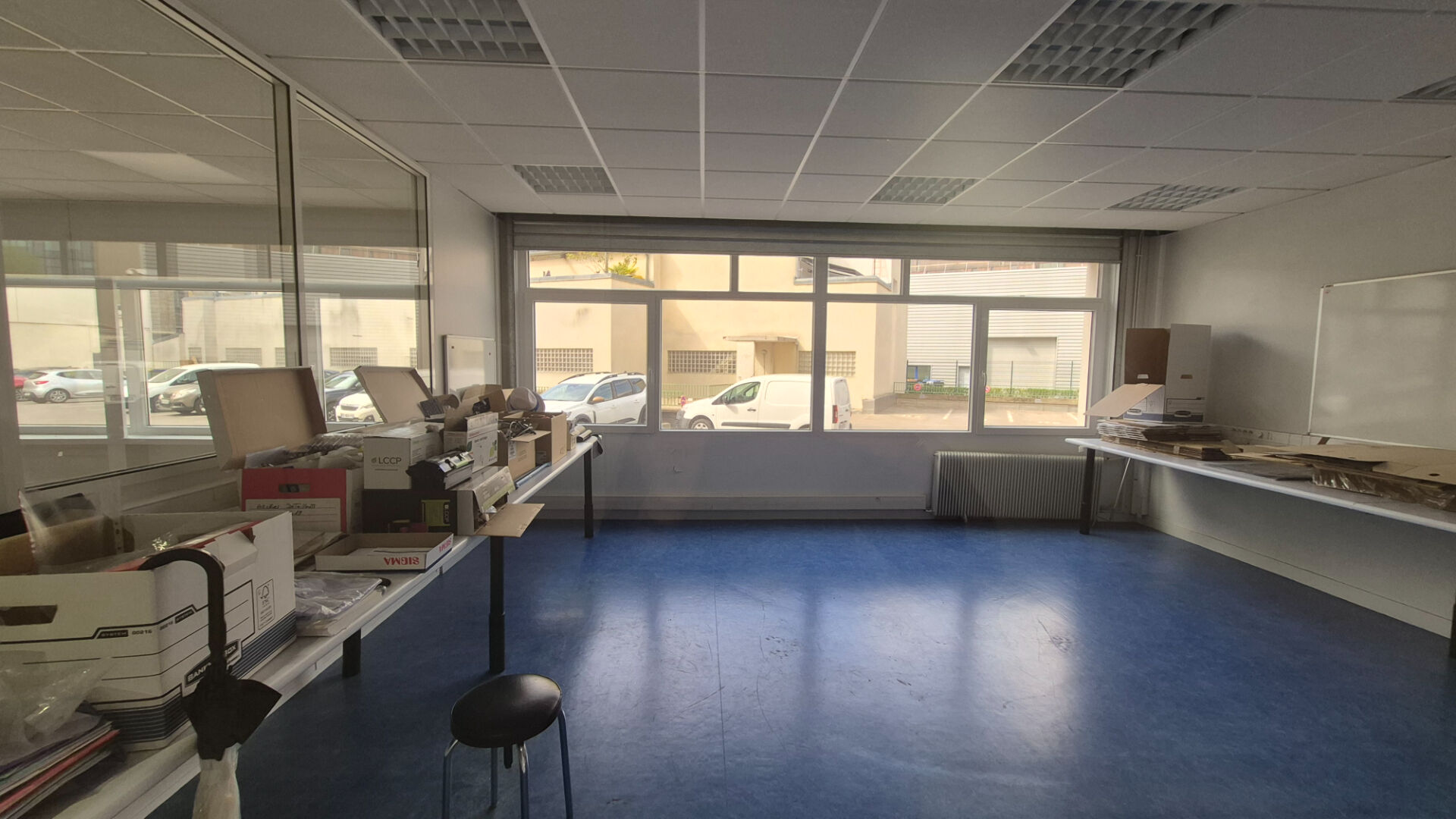 Plateau de bureaux avec quai de dechargement à Montreuil — photo 2