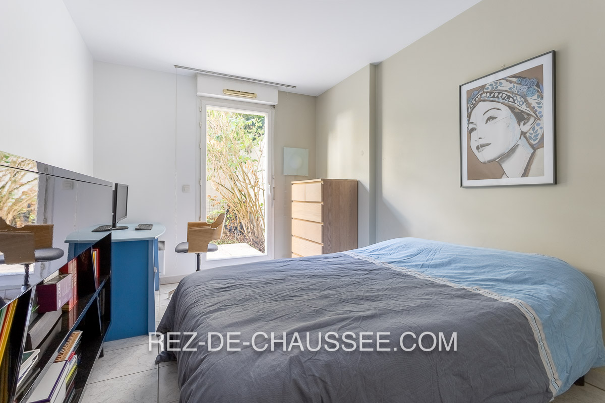 Bureaux pour profession liberale avec terrasse jardin et parking à Les lilas — photo 7