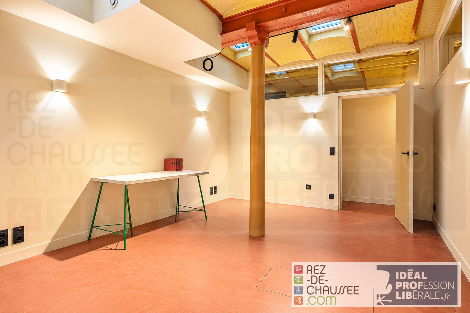 Triangle d'or - bureaux de 145m2 pour profession libérale à Paris 08 — photo 11