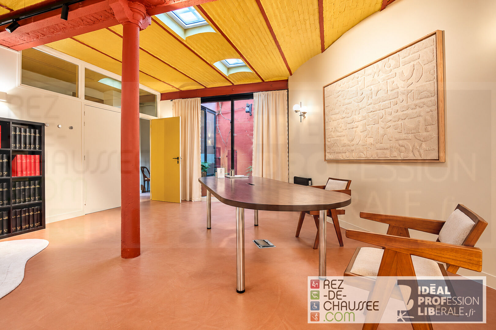 Triangle d'or - bureaux de 145m2 pour profession libérale à Paris 08 — photo 12
