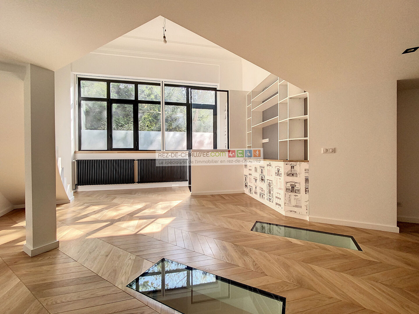 Bureaux en loft face au parc des buttes-chaumont à Paris 19 — photo 2